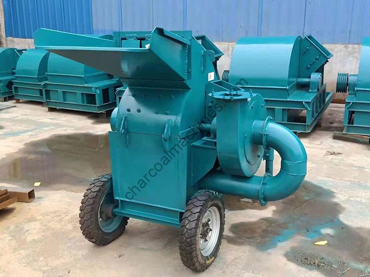 wood hammer mill customized with wheels