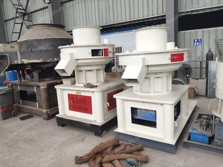 commercial wood pellet mill