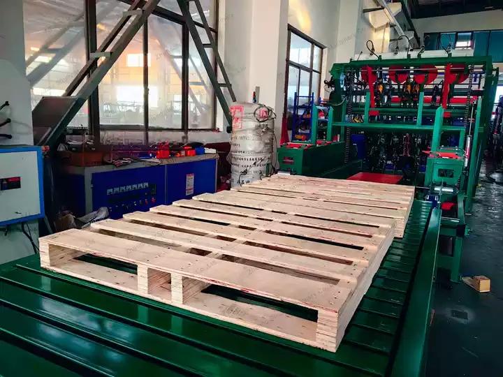 American standard pallet making