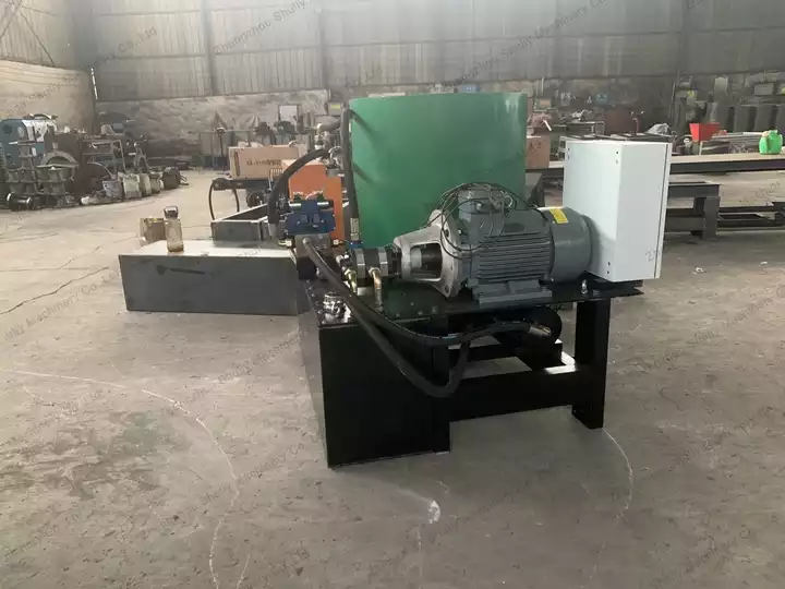 wood briquettes press